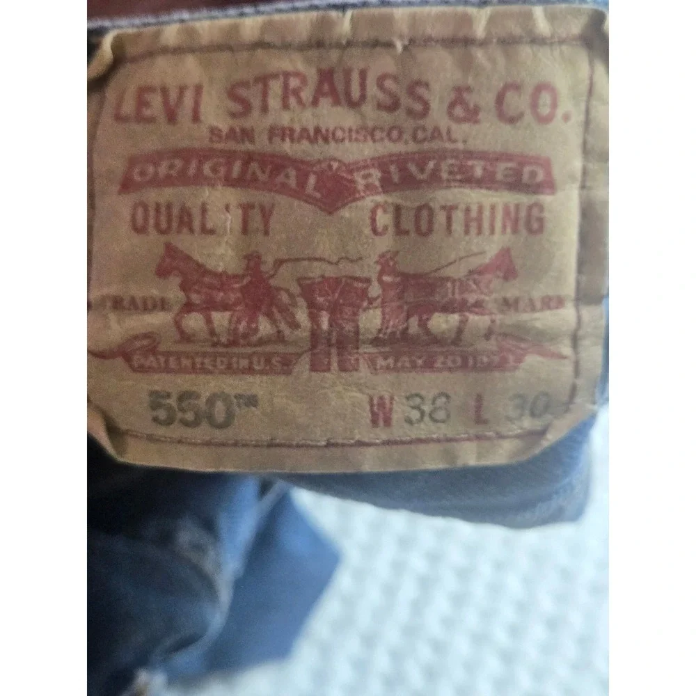 Levis 550 Relaxed Fit Jeans Mens 38x30 Medium Wash Blue Denim 2011 Vtg‎